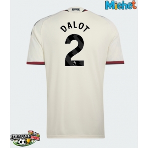 Manchester United Diogo Dalot #2 Kolmaspaita 2026-27 Lyhythihainen